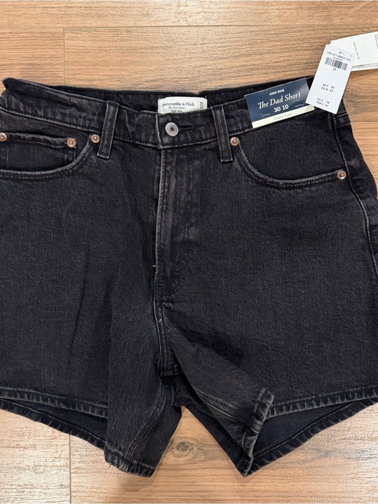 Abercrombie & Fitch Pants - Abercrombie & Fitch The Dad Short